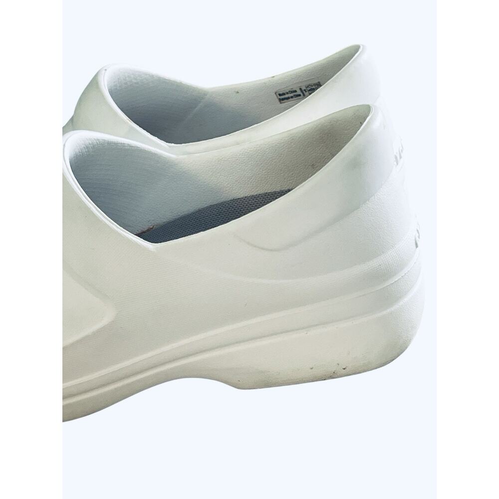 Crocs Neria Pro II Clogs Womens 8 M Slip Resistant Nurse Shoes Vegan Lightweight - Picture 11 of 16